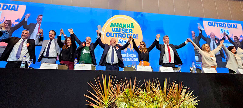 “Todas as conquistas que tivemos na saúde são obra e trabalho de vocês que fazem as Conferências Nacionais de Saúde”, afirma presidente Lula na 17ª CNS